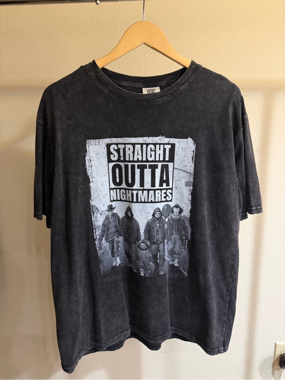 Comfort Colors Straight Outta Nightmares Horror Tee Black Size L